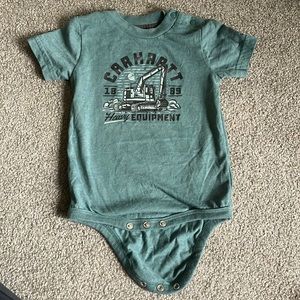 Carhartt onsie 18m